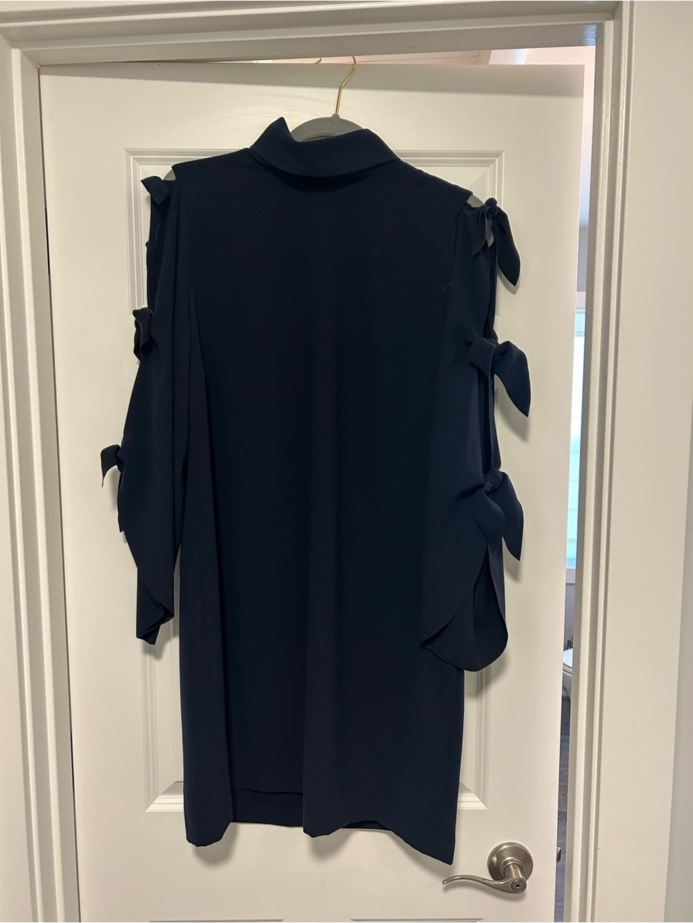 Alex Marie Navy Cold-Shoulder Tie Sleeve Shift Dress